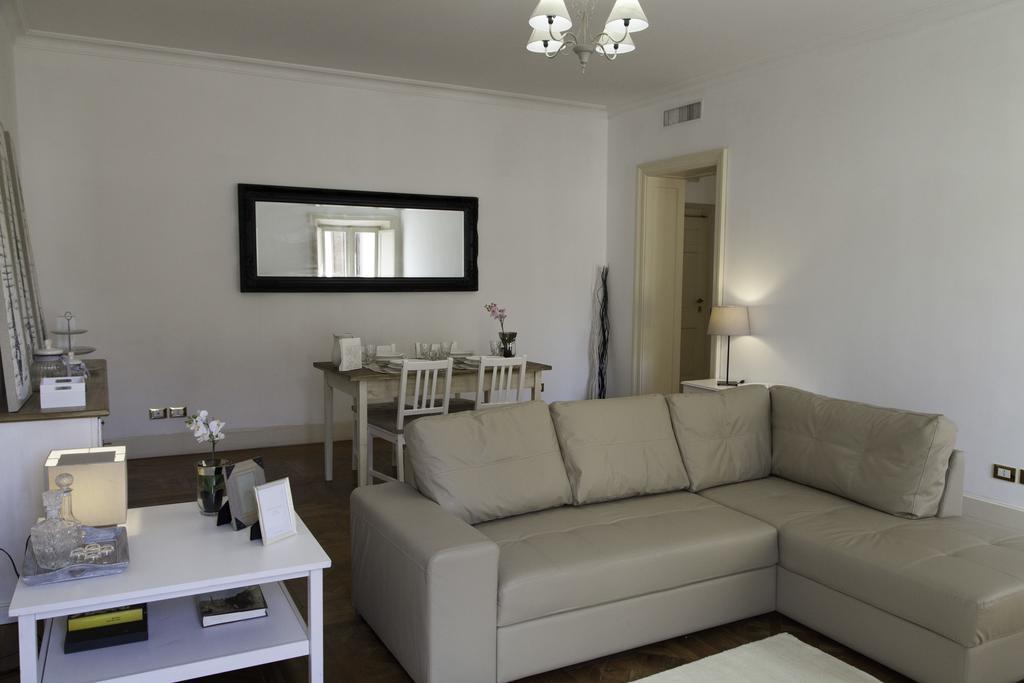 Capital Navona Luxury Apartment Casa E Appartamento Per Vacanze 로마 외부 사진