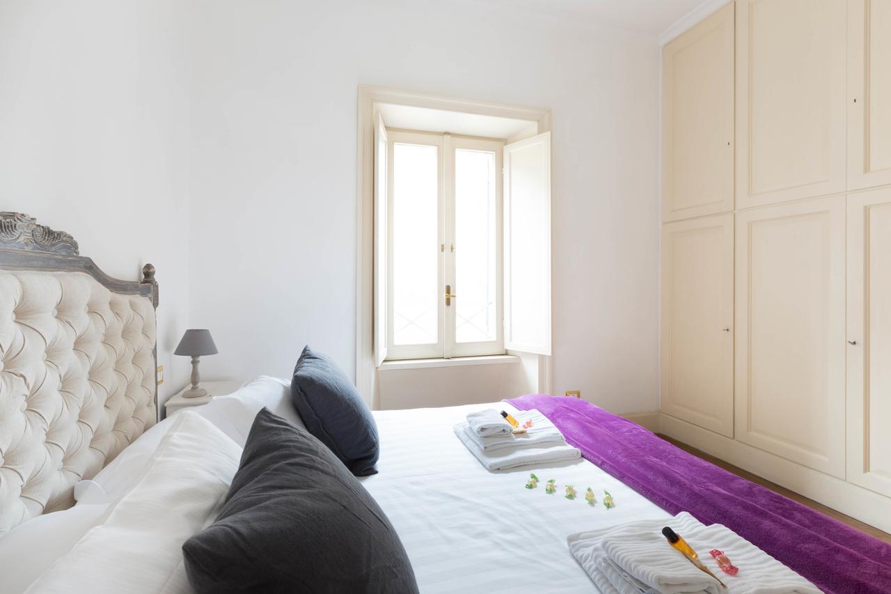 Capital Navona Luxury Apartment Casa E Appartamento Per Vacanze 로마 외부 사진